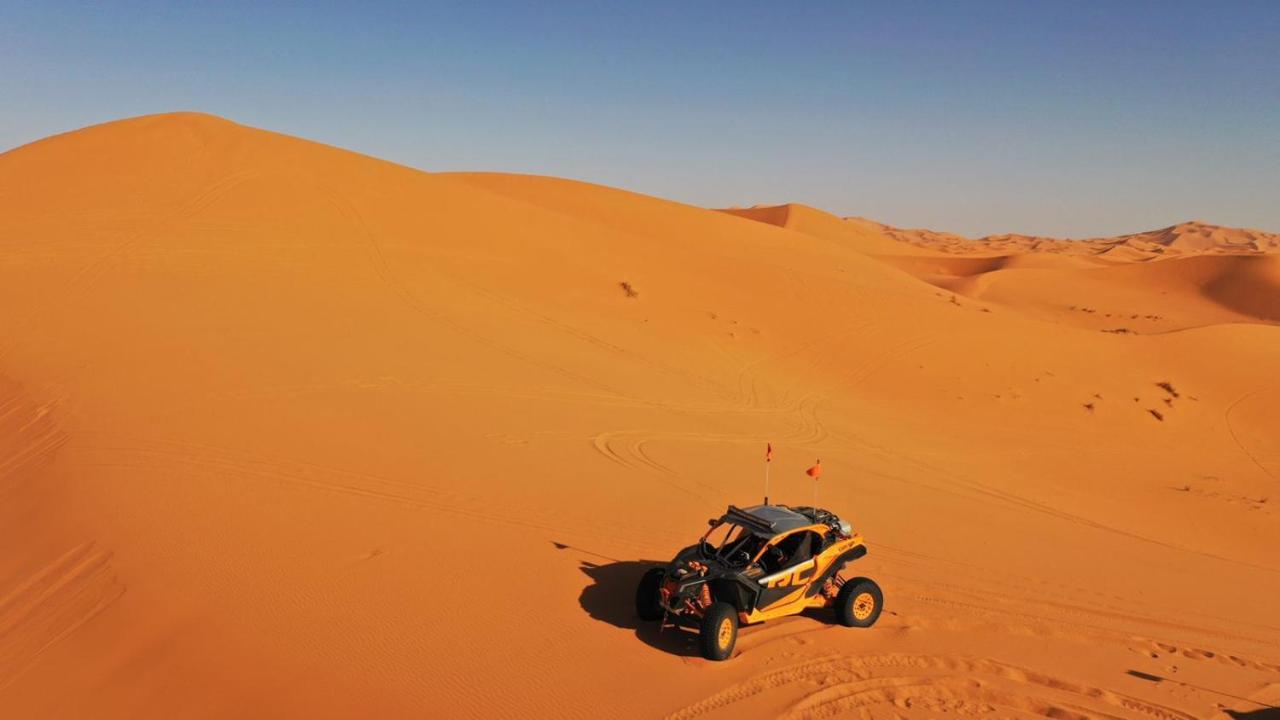 Caravanserai Luxury Desert Tented Camp Мерзуга Экстерьер фото