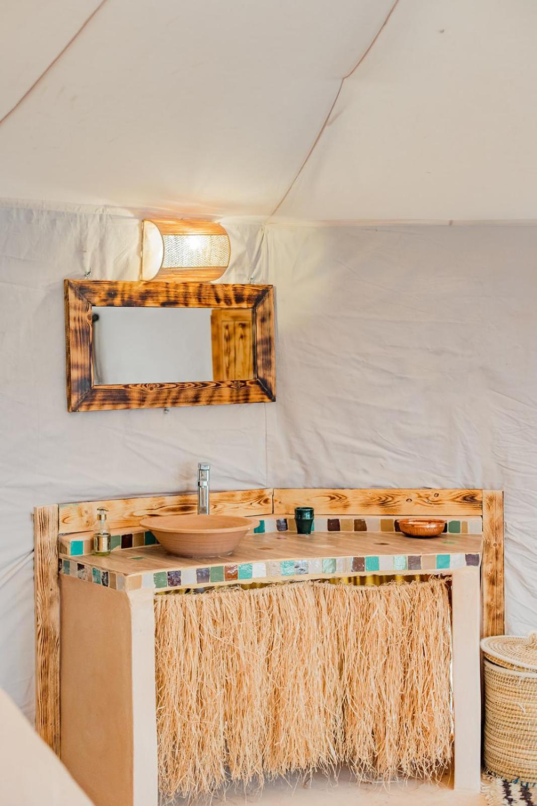 Caravanserai Luxury Desert Tented Camp Мерзуга Экстерьер фото