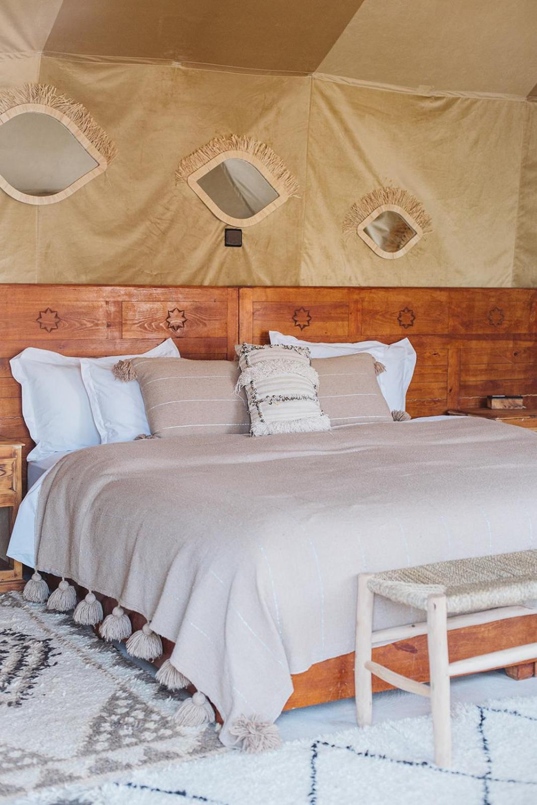 Caravanserai Luxury Desert Tented Camp Мерзуга Экстерьер фото